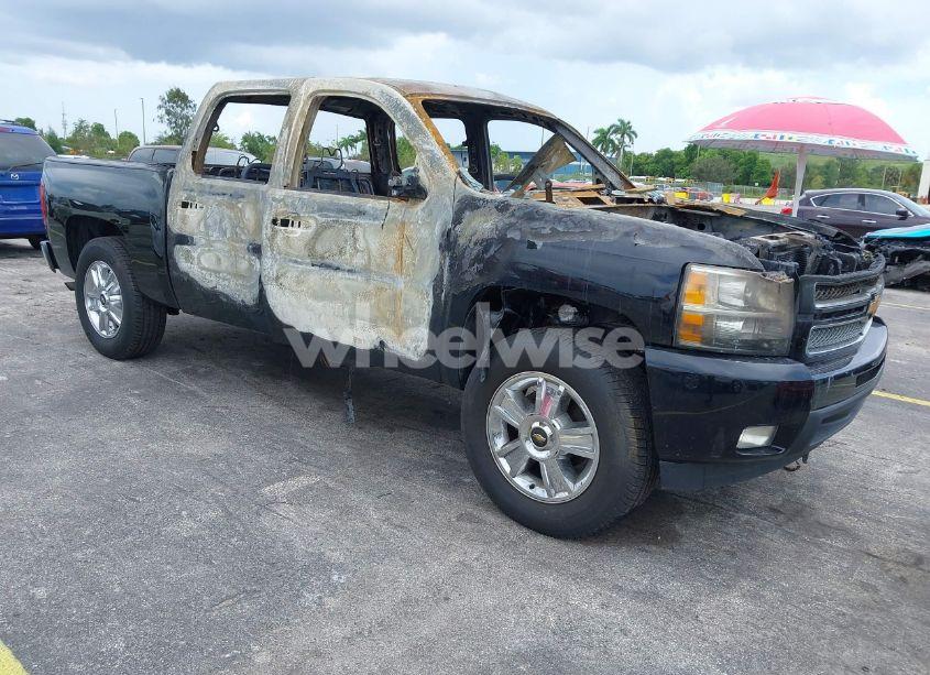2013 Chevrolet Silverado 1500 LTZ (VIN 3GCPCTE04DG144894) main photo