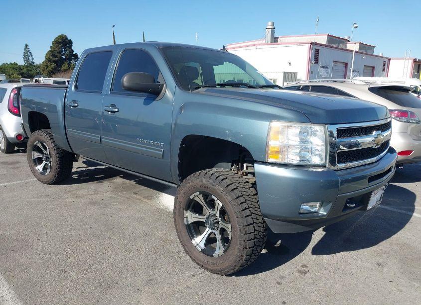2011 Chevrolet Silverado 1500 LTZ (VIN 3GCPCTE07BG406582) main photo