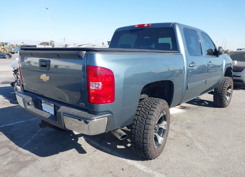 Photo 4 of 2011 Chevrolet Silverado 1500 LTZ (VIN 3GCPCTE07BG406582)