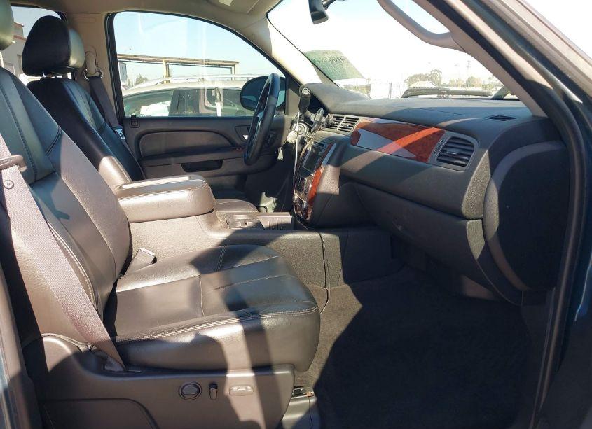 Photo 5 of 2011 Chevrolet Silverado 1500 LTZ (VIN 3GCPCTE07BG406582)