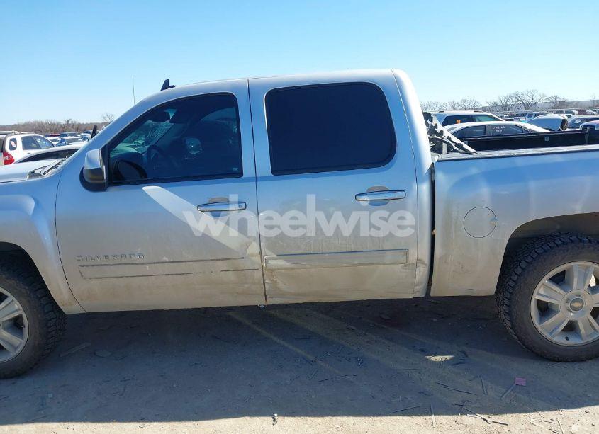 Photo 15 of 2013 Chevrolet Silverado 1500 LTZ (VIN 3GCPCTE07DG340800)