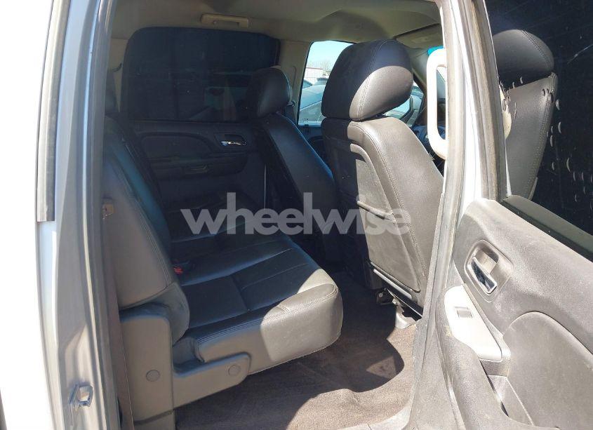 Photo 8 of 2013 Chevrolet Silverado 1500 LTZ (VIN 3GCPCTE07DG340800)