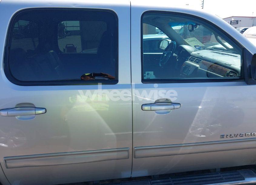 Photo 13 of 2011 Chevrolet Silverado 1500 LTZ (VIN 3GCPCTE09BG156388)