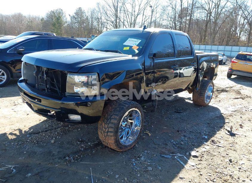 Photo 2 of 2012 Chevrolet Silverado 1500 LTZ (VIN 3GCPCTE0XCG187988)