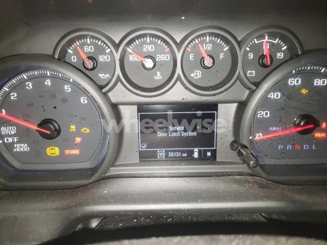 Photo 4 of 2023 CHEVROLET SILVERADO K1500 (VIN 3GCPDAEK4PG201862)