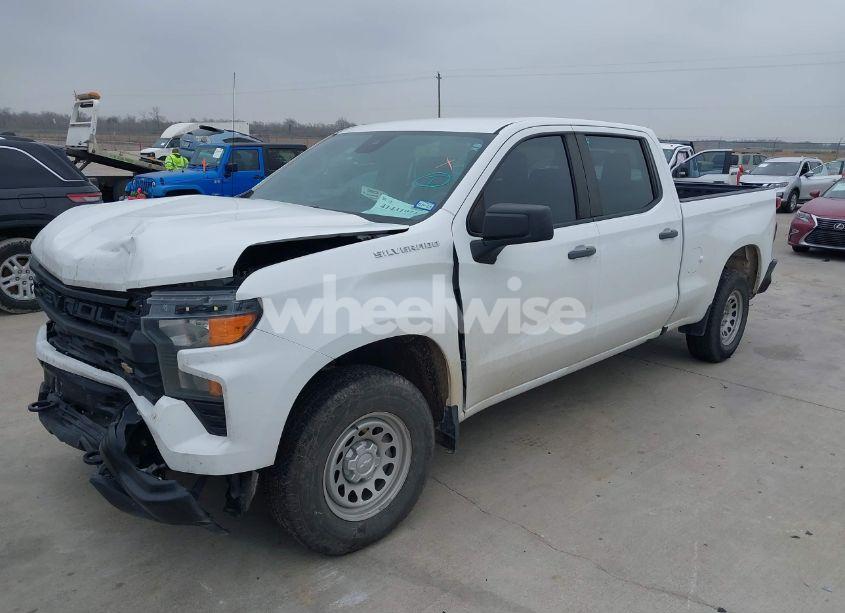 Photo 2 of 2022 Chevrolet Silverado 1500 4WD STANDARD BED WT (VIN 3GCPDAEK9NG556734)