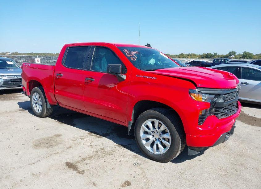 2023 Chevrolet Silverado 1500 4WD SHORT BED CUSTOM (VIN 3GCPDBEK0PG194513) main photo