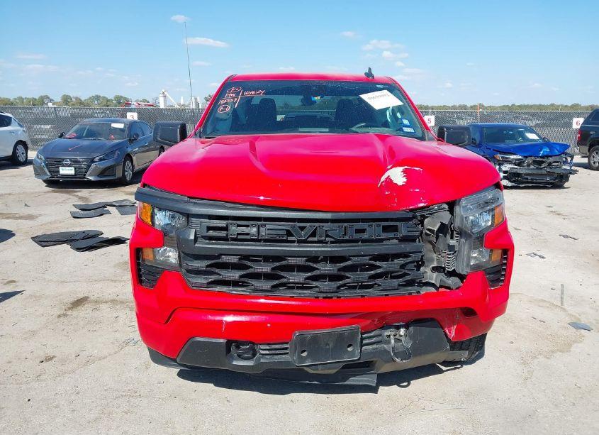 Photo 6 of 2023 Chevrolet Silverado 1500 4WD SHORT BED CUSTOM (VIN 3GCPDBEK0PG194513)