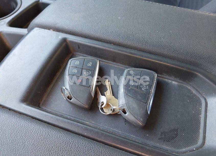 Photo 11 of 2023 Chevrolet Silverado 1500 4WD SHORT BED CUSTOM (VIN 3GCPDBEK0PG232581)