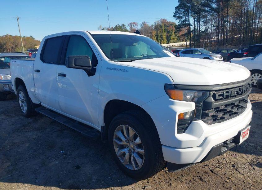 2024 Chevrolet Silverado 1500 4WD SHORT BED CUSTOM (VIN 3GCPDBEK0RG117658) main photo