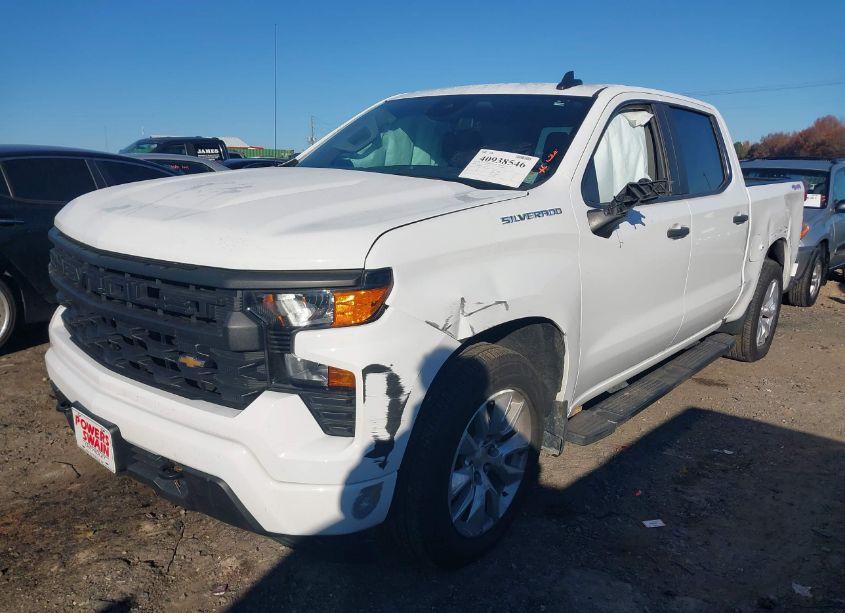 Photo 2 of 2024 Chevrolet Silverado 1500 4WD SHORT BED CUSTOM (VIN 3GCPDBEK0RG117658)