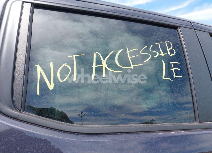 Photo 8 of 2022 Chevrolet Silverado 1500 4WD SHORT BED CUSTOM (VIN 3GCPDBEK2NG599186)