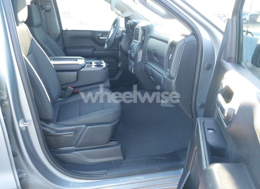 Photo 5 of 2023 Chevrolet Silverado 1500 4WD SHORT BED CUSTOM (VIN 3GCPDBEK2PG138198)