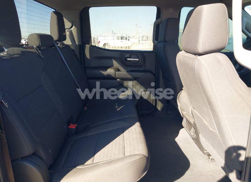 Photo 8 of 2022 Chevrolet Silverado 1500 4WD SHORT BED CUSTOM (VIN 3GCPDBEK3NG631658)