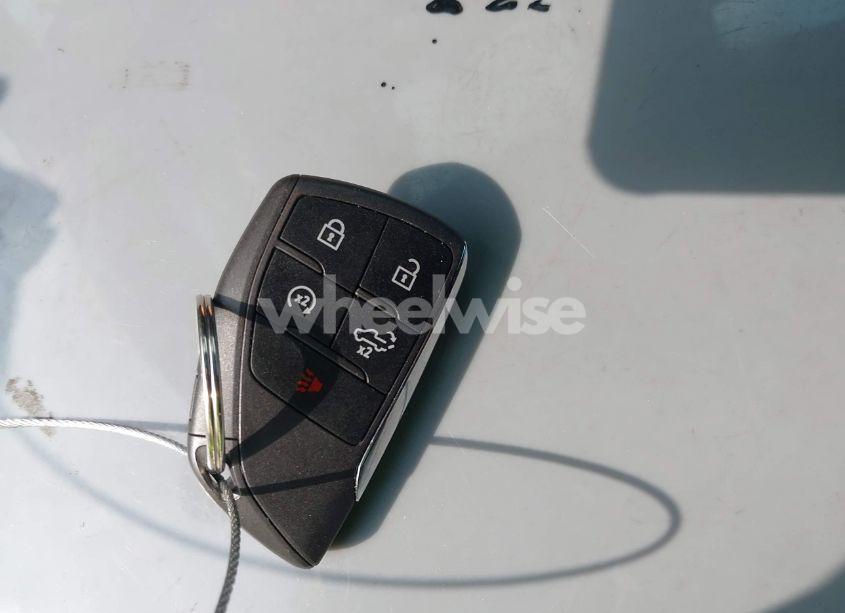 Photo 11 of 2022 Chevrolet Silverado 1500 4WD SHORT BED CUSTOM (VIN 3GCPDBEK5NG655072)