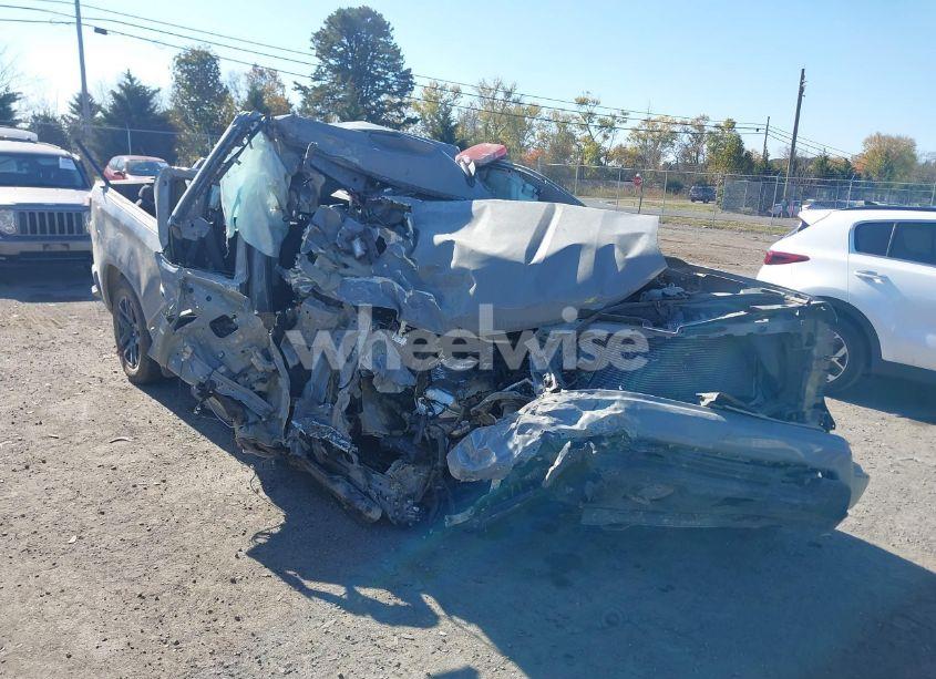 2024 Chevrolet Silverado 1500 4WD SHORT BED CUSTOM (VIN 3GCPDBEK5RG291497) main photo