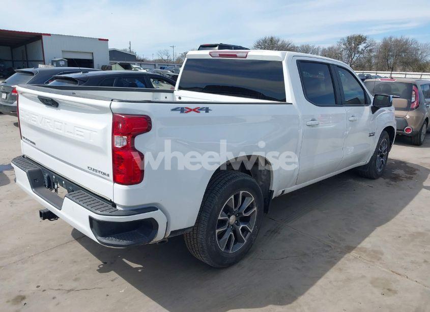 Photo 4 of 2022 Chevrolet Silverado 1500 CUSTOM (VIN 3GCPDBEK6NG630312)
