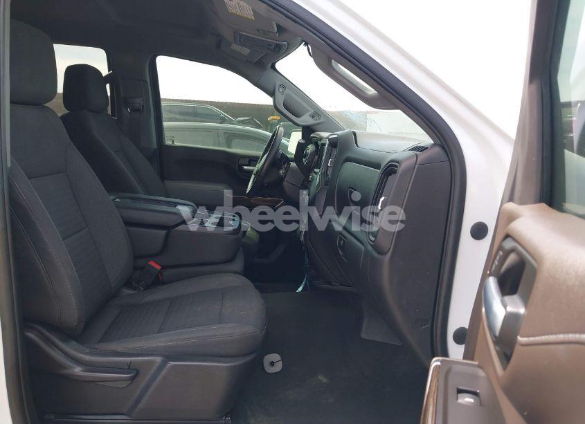 Photo 5 of 2022 Chevrolet Silverado 1500 CUSTOM (VIN 3GCPDBEK6NG630312)