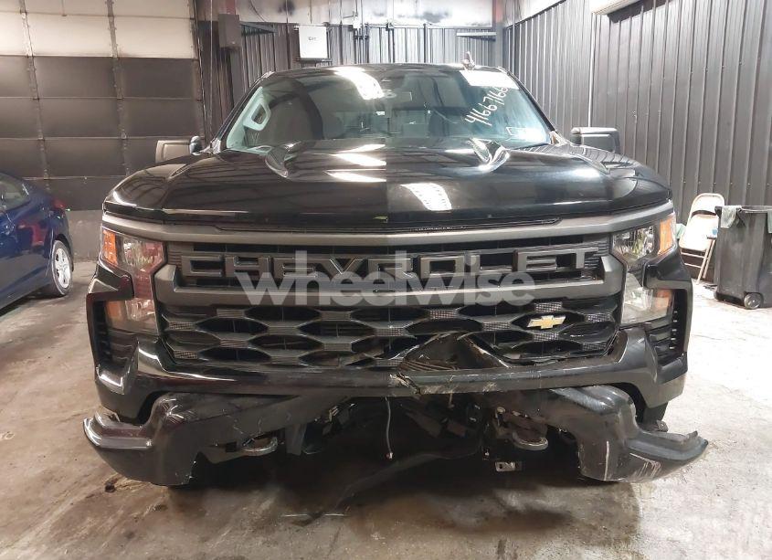 Photo 6 of 2023 Chevrolet Silverado 1500 4WD SHORT BED CUSTOM (VIN 3GCPDBEK7PG165087)