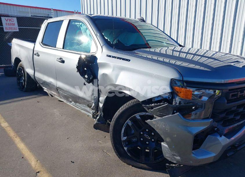 Photo 6 of 2024 Chevrolet Silverado 1500 4WD STANDARD BED CUSTOM (VIN 3GCPDBEK8RG107525)