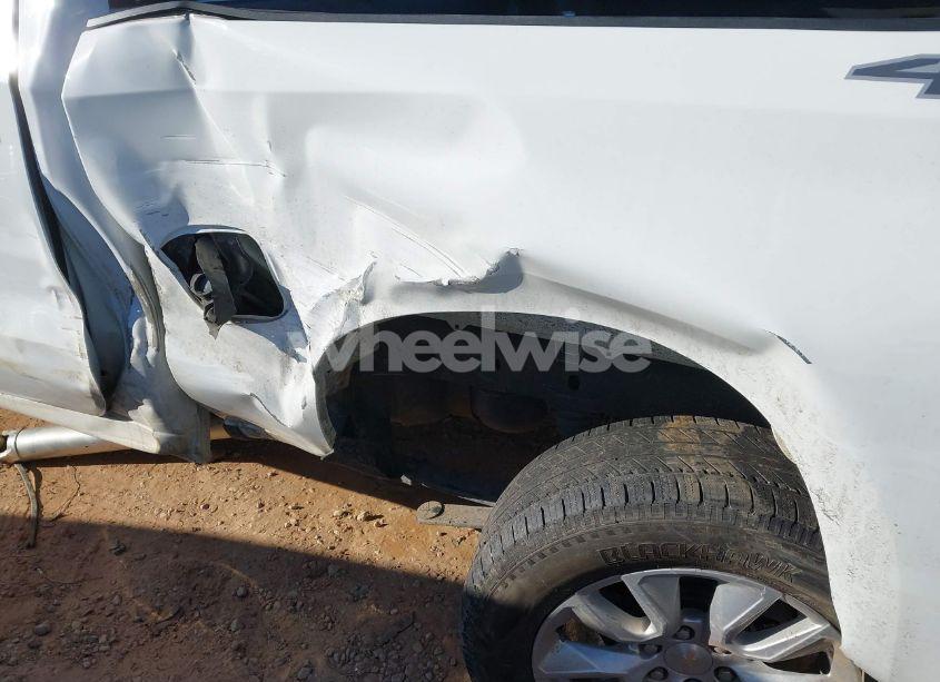 Photo 6 of 2023 Chevrolet Silverado 1500 4WD SHORT BED CUSTOM (VIN 3GCPDBEK9PG148856)