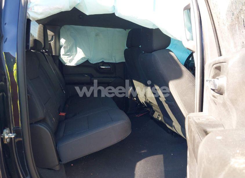 Photo 8 of 2023 Chevrolet Silverado K1500 CUSTOM (VIN 3GCPDBEKXPG160661)