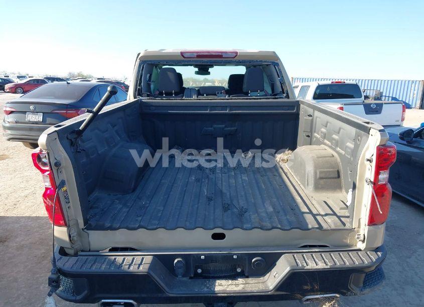 Photo 17 of 2022 Chevrolet Silverado 1500 4WD SHORT BED CUSTOM TRAIL BOSS (VIN 3GCPDCED1NG611898)