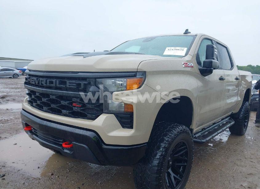 Photo 2 of 2022 Chevrolet Silverado 1500 4WD SHORT BED CUSTOM TRAIL BOSS (VIN 3GCPDCED5NG679881)