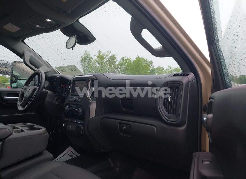 Photo 5 of 2022 Chevrolet Silverado 1500 4WD SHORT BED CUSTOM TRAIL BOSS (VIN 3GCPDCED5NG679881)