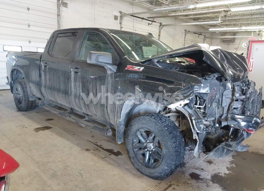 2022 Chevrolet Silverado 1500 4WD SHORT BED CUSTOM TRAIL BOSS/4WD STANDARD BED CUSTOM TRAIL BOSS (VIN 3GCPDCED9NG512441) main photo
