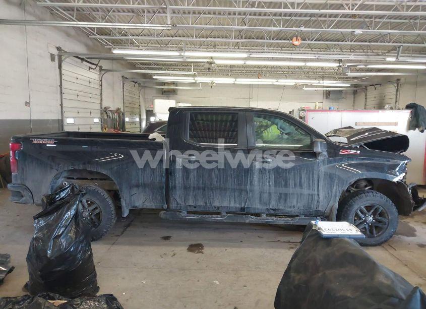 Photo 14 of 2022 Chevrolet Silverado 1500 4WD SHORT BED CUSTOM TRAIL BOSS/4WD STANDARD BED CUSTOM TRAIL BOSS (VIN 3GCPDCED9NG512441)