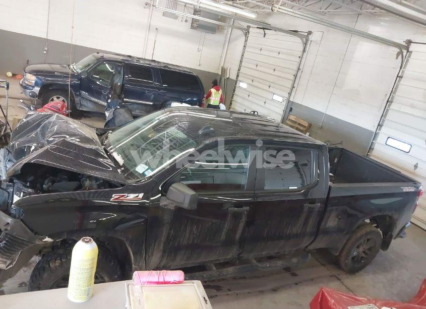 Photo 15 of 2022 Chevrolet Silverado 1500 4WD SHORT BED CUSTOM TRAIL BOSS/4WD STANDARD BED CUSTOM TRAIL BOSS (VIN 3GCPDCED9NG512441)
