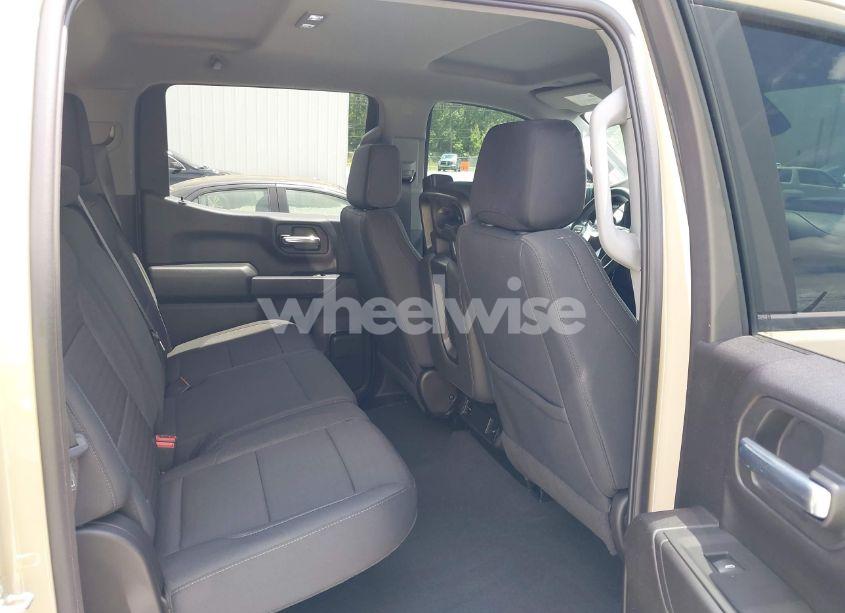 Photo 8 of 2022 Chevrolet Silverado 1500 4WD SHORT BED CUSTOM TRAIL BOSS (VIN 3GCPDCEDXNG569831)