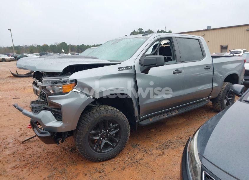 Photo 2 of 2023 Chevrolet Silverado 1500 4WD SHORT BED CUSTOM TRAIL BOSS (VIN 3GCPDCEK0PG165602)
