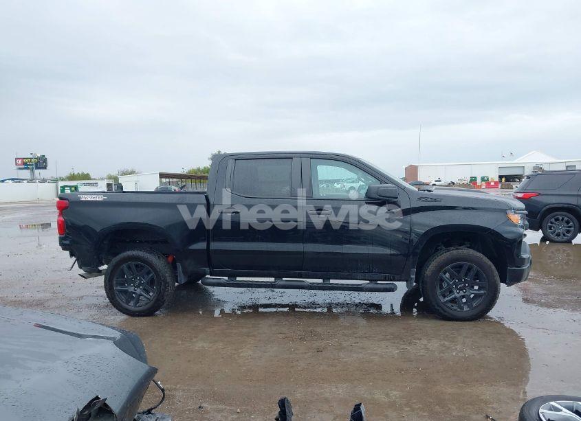 Photo 13 of 2024 Chevrolet Silverado 1500 4WD SHORT BED CUSTOM TRAIL BOSS (VIN 3GCPDCEK2RG207044)