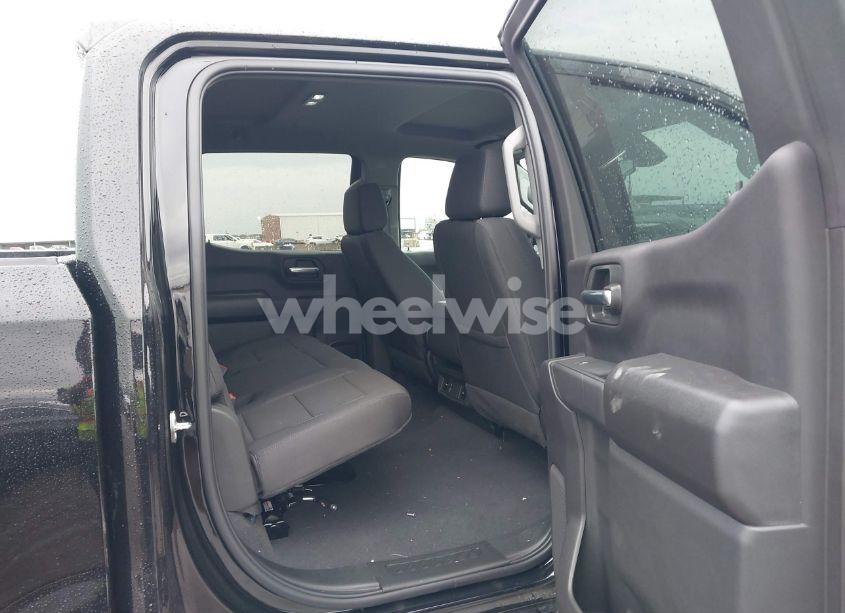 Photo 8 of 2024 Chevrolet Silverado 1500 4WD SHORT BED CUSTOM TRAIL BOSS (VIN 3GCPDCEK2RG207044)