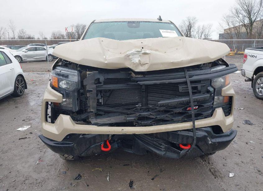 Photo 6 of 2022 Chevrolet Silverado 1500 4WD SHORT BED CUSTOM TRAIL BOSS (VIN 3GCPDCEK8NG636537)