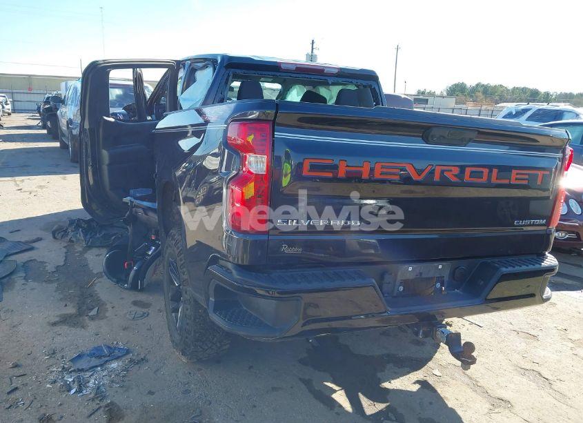 Photo 3 of 2022 Chevrolet Silverado 1500 4WD SHORT BED CUSTOM TRAIL BOSS (VIN 3GCPDCEK9NG608262)