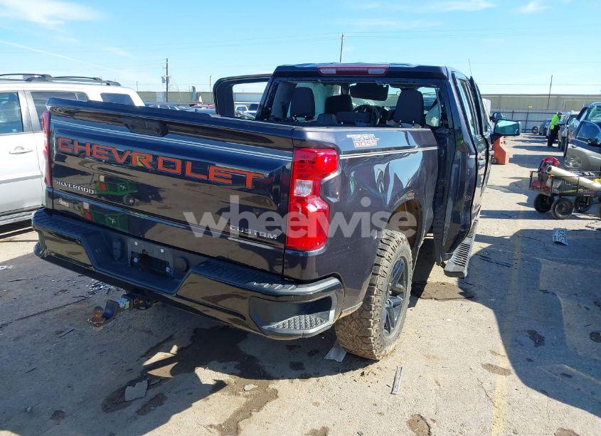 Photo 4 of 2022 Chevrolet Silverado 1500 4WD SHORT BED CUSTOM TRAIL BOSS (VIN 3GCPDCEK9NG608262)