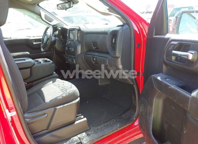 Photo 5 of 2024 Chevrolet Silverado 1500 4WD SHORT BED CUSTOM TRAIL BOSS (VIN 3GCPDCEKXRG265421)