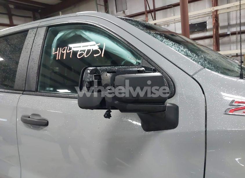 Photo 17 of 2024 Chevrolet Silverado 1500 4WD SHORT BED CUSTOM TRAIL BOSS (VIN 3GCPDCEKXRG334799)