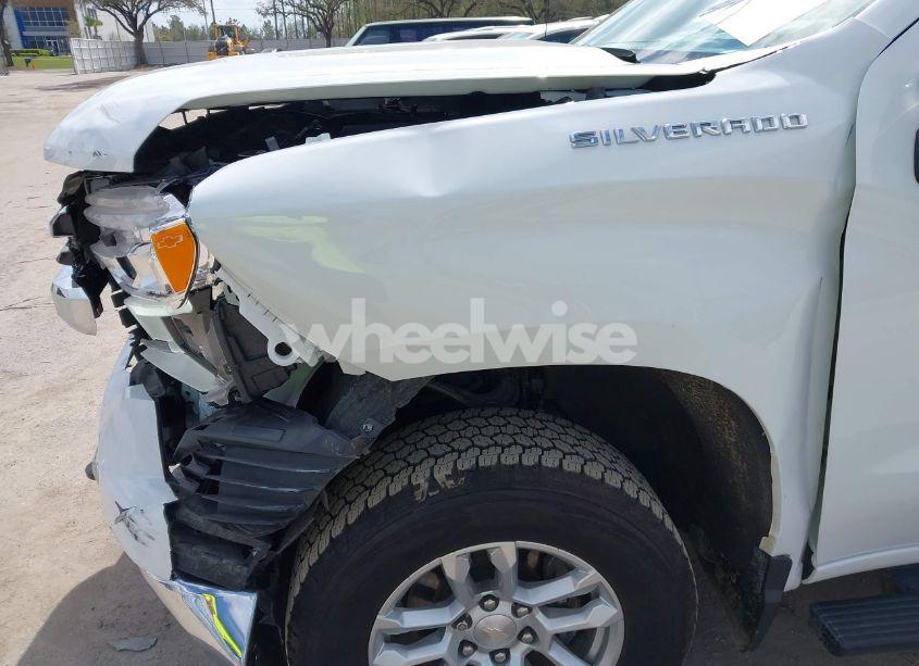 Photo 12 of 2022 Chevrolet Silverado 1500 4WD STANDARD BED LT (VIN 3GCPDDEK0NG500540)