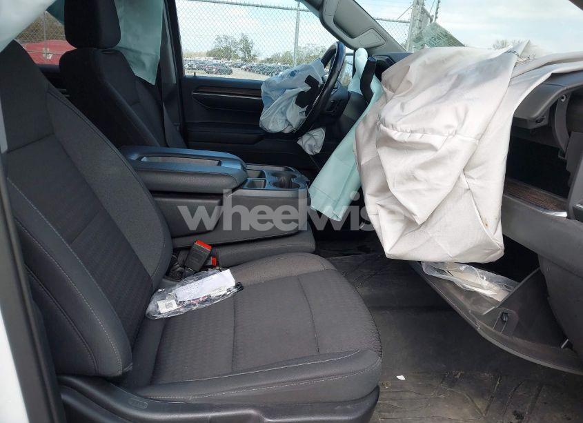 Photo 5 of 2022 Chevrolet Silverado 1500 4WD STANDARD BED LT (VIN 3GCPDDEK0NG500540)