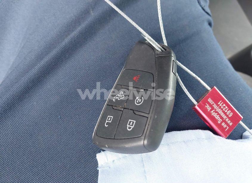 Photo 11 of 2024 Chevrolet Silverado 1500 4WD STANDARD BED LT (VIN 3GCPDDEK1RG191408)