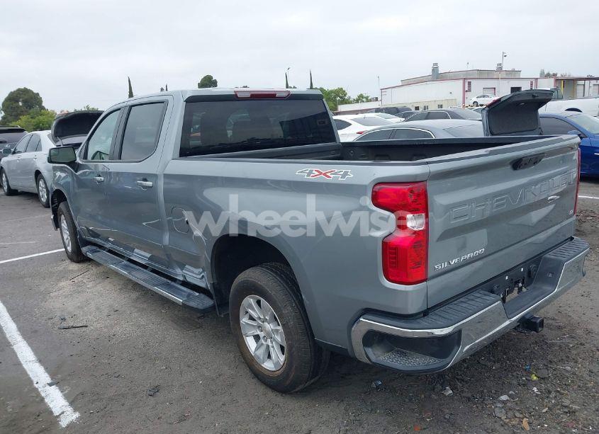 Photo 3 of 2024 Chevrolet Silverado 1500 4WD STANDARD BED LT (VIN 3GCPDDEK1RG191408)