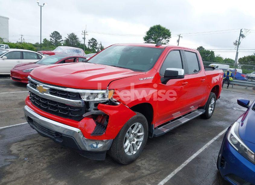 Photo 2 of 2023 Chevrolet Silverado 1500 4WD STANDARD BED LT (VIN 3GCPDDEKXPG153298)