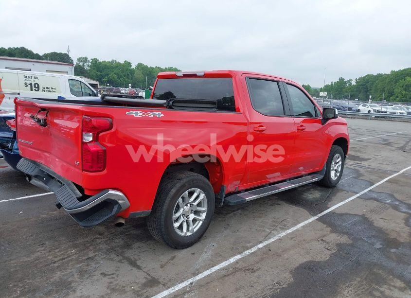 Photo 4 of 2023 Chevrolet Silverado 1500 4WD STANDARD BED LT (VIN 3GCPDDEKXPG153298)