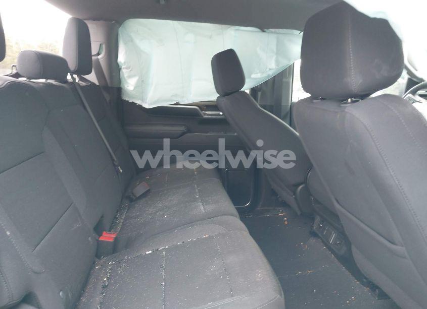 Photo 8 of 2024 Chevrolet Silverado 1500 4WD SHORT BED RST (VIN 3GCPDEEK8RG353931)