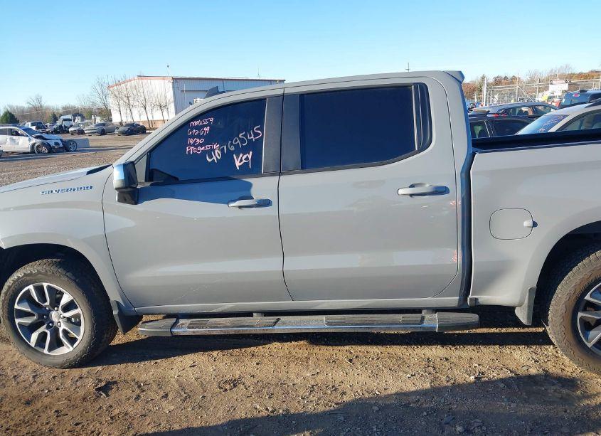 Photo 14 of 2024 Chevrolet Silverado 1500 4WD SHORT BED LT WITH 2FL (VIN 3GCPDKEK1RG181711)