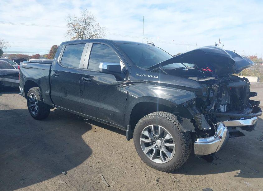 2024 Chevrolet Silverado 1500 4WD SHORT BED LT WITH 2FL (VIN 3GCPDKEK3RG351986) main photo